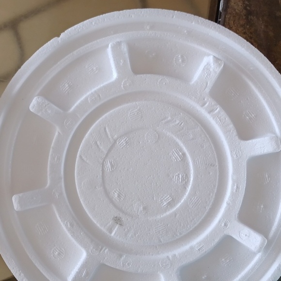 Ivory and Ebony horse collection plates, limited edition, Lesley Harriso… - Picture 4 of 4